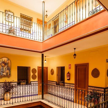 Pension Macarena Sevilla Exterior foto