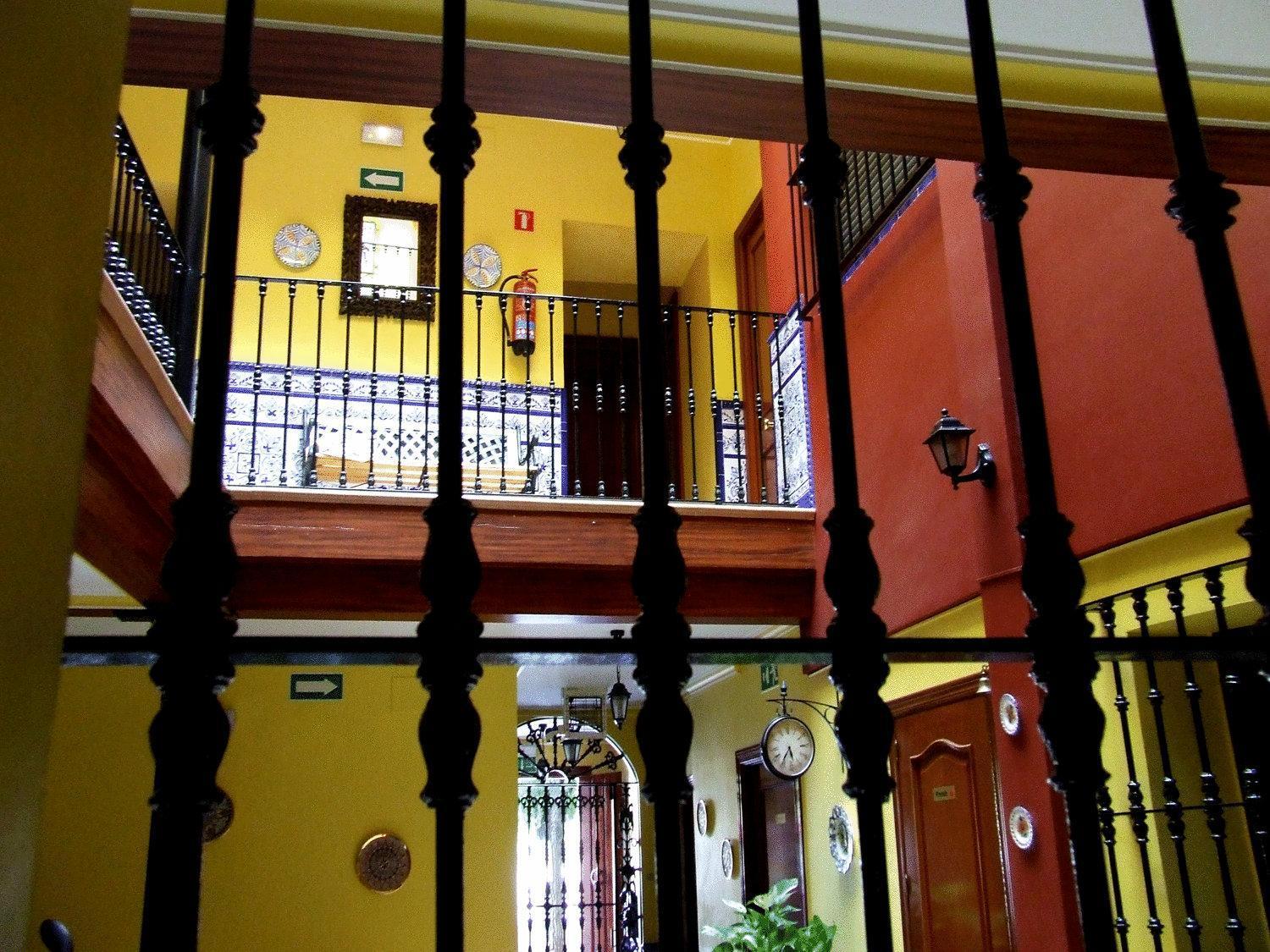 Pension Macarena Sevilla Exterior foto