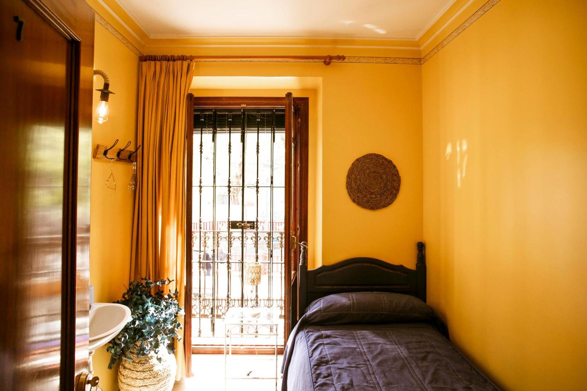 Pension Macarena Sevilla Exterior foto