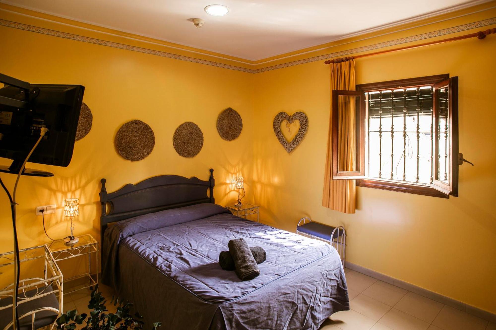 Pension Macarena Sevilla Exterior foto