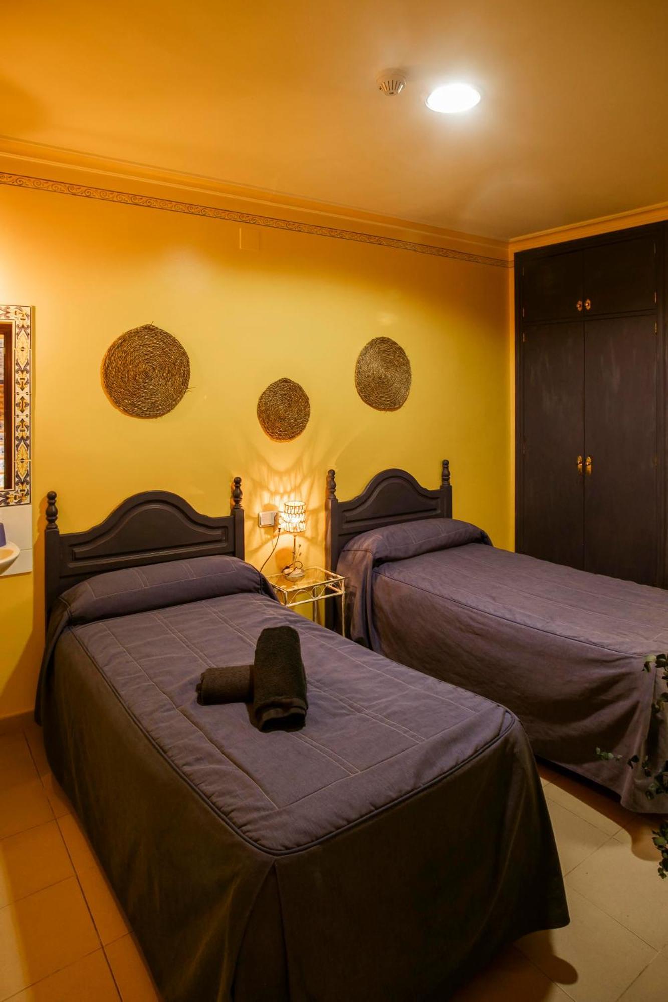 Pension Macarena Sevilla Exterior foto