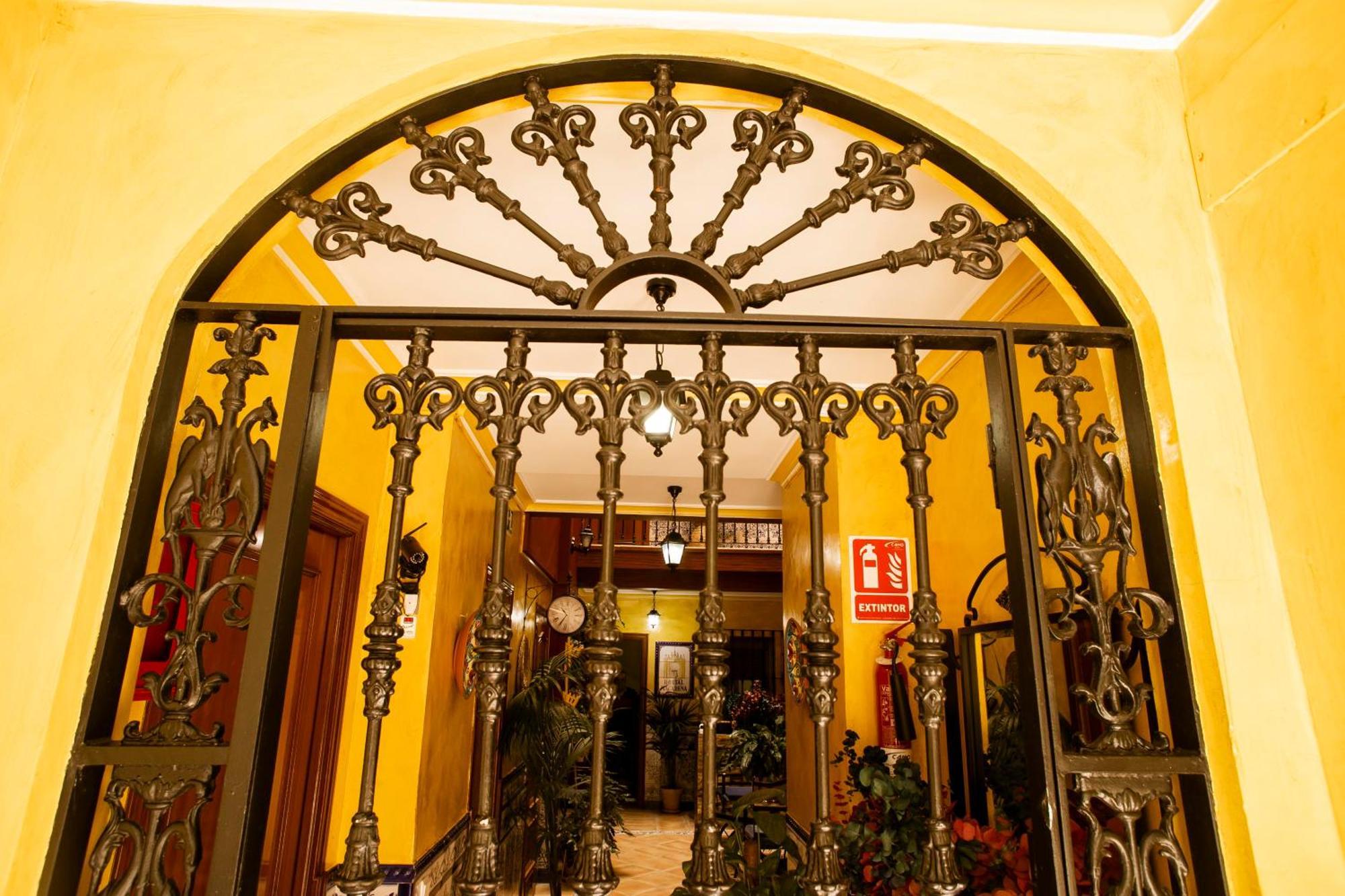 Pension Macarena Sevilla Exterior foto